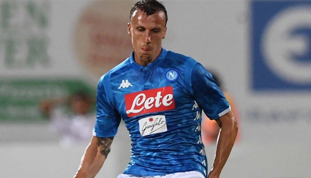 Chiriches difensore Napoli