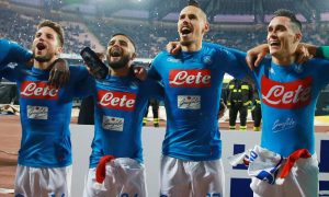 Napoli sotto la curva