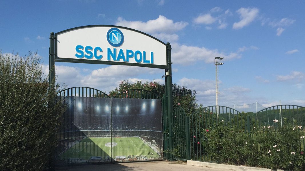 napoli castel volturno de laurentiis