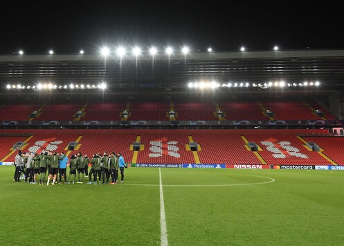 anfield allenamento