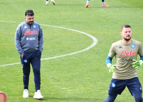 napoli report allenamento