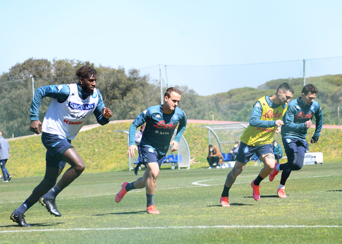 allenamento 26 marzo Napoli