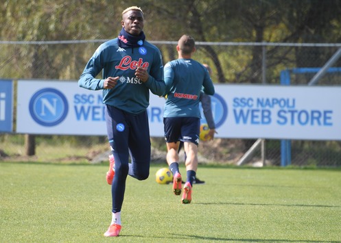 Osimhen Allenamento Report Napoli