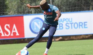 napoli allenamento report