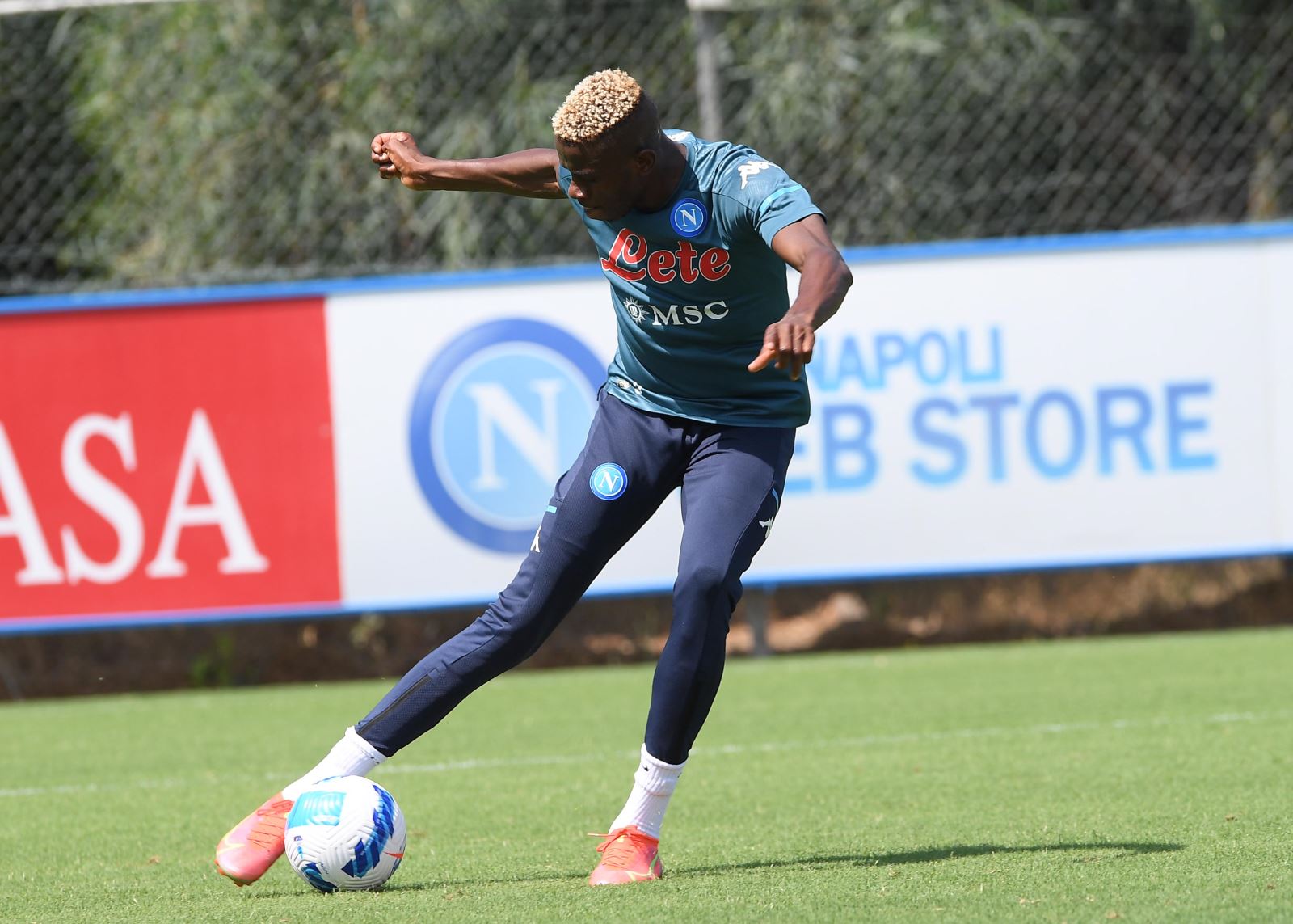 napoli allenamento report