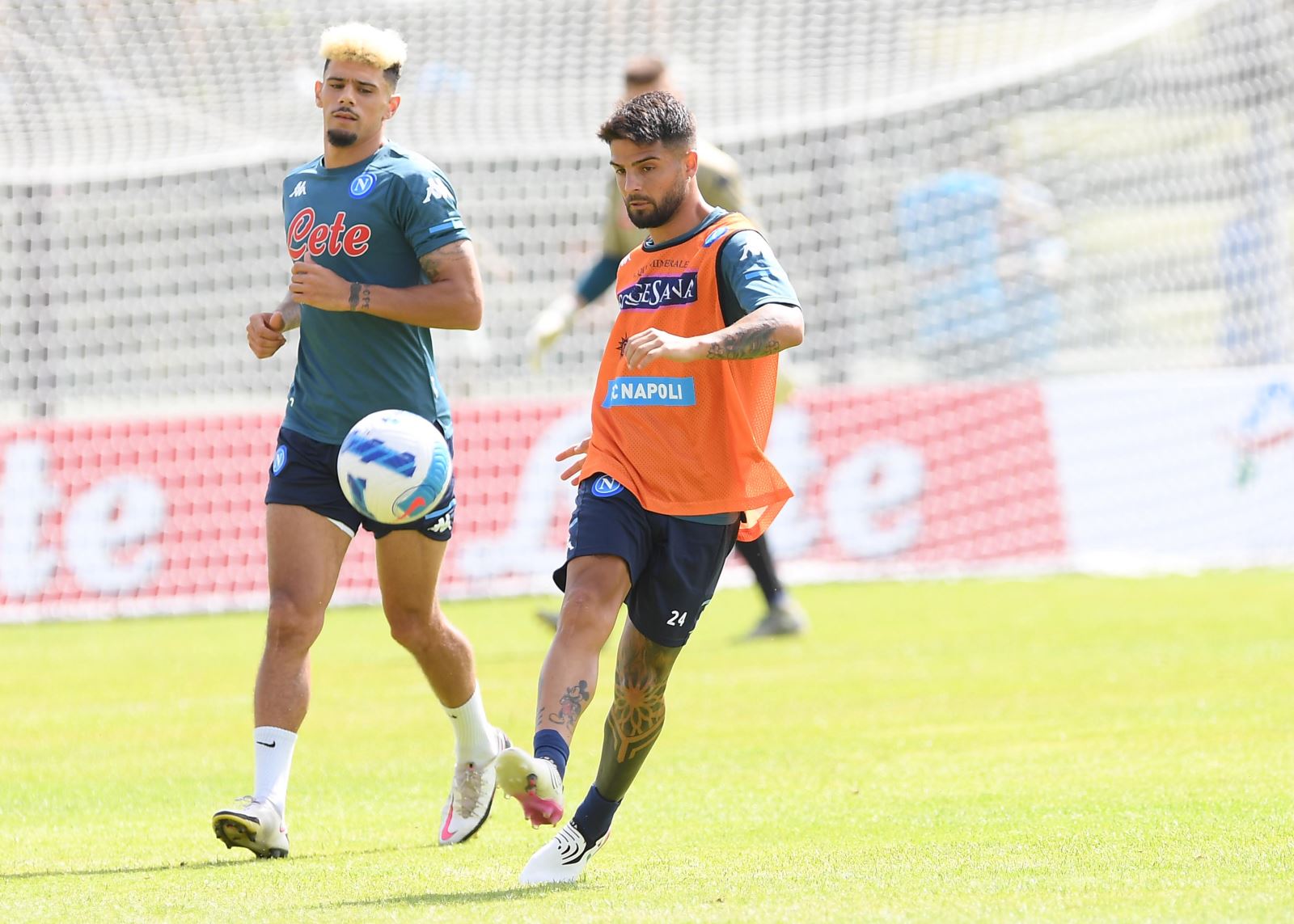 insigne castel napoli