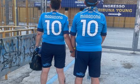 tifosi stadio maradona