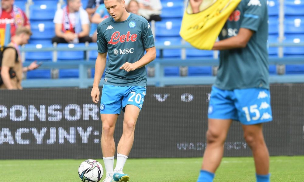 FOTO - Wisla Cracovia-Napoli: il riscaldamento pre-partita degli azzurri - 100x100 Napoli
