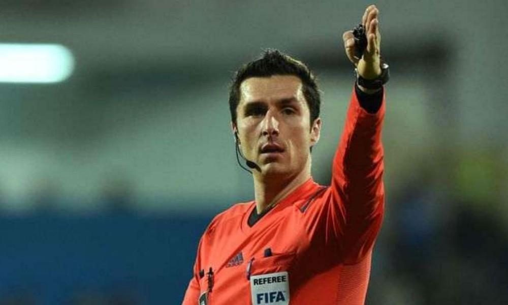 Borda.  Diego Mart ின் nez, o árbitro português que traz o bem para a Itália