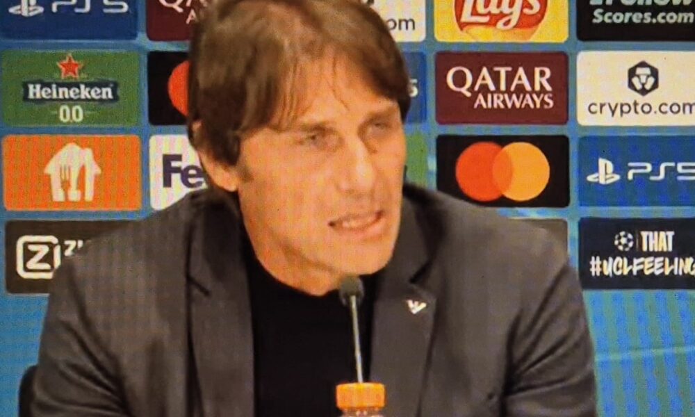 Antonio Conte in conferenza: 